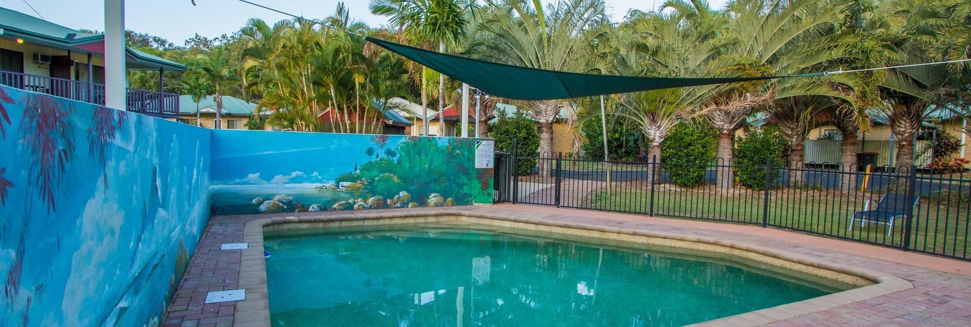 Agnes Palms Motel Agnes Water Exterior photo